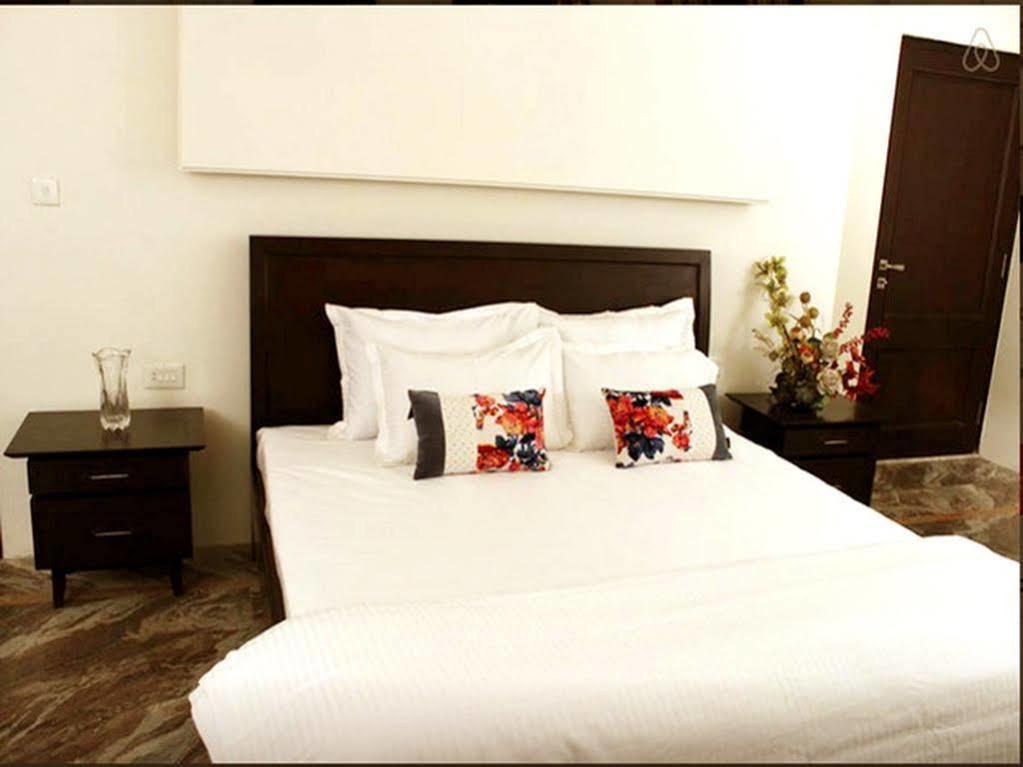 Goyal Haveli Hotel Джайпур Екстериор снимка